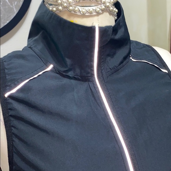 Champion Vest size M - Picture 2 of 10